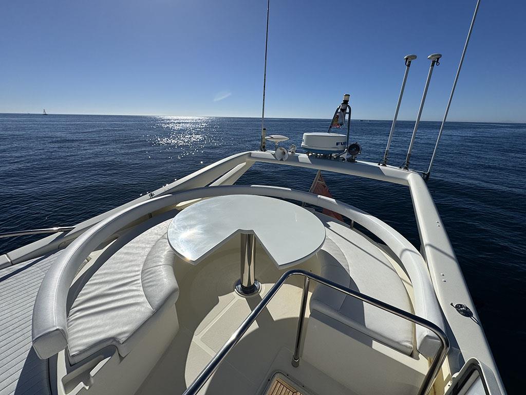 1999 FERRETTI YACHTS 53 